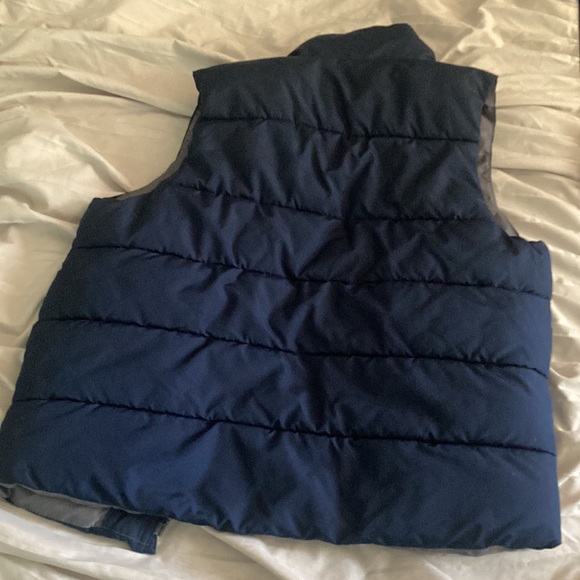 Boys Gap Vest - Picture 4 of 5